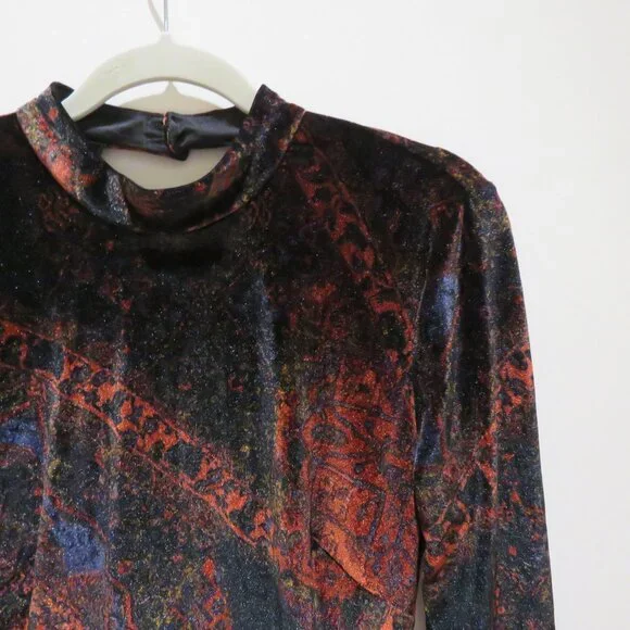 FREE PEOPLE Onyx Red Velvet Cut Out Romper Goth Whimsigoth Morticia Friends Sz 4 - Picture 4 of 13